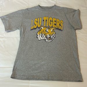 LSU tshirt
